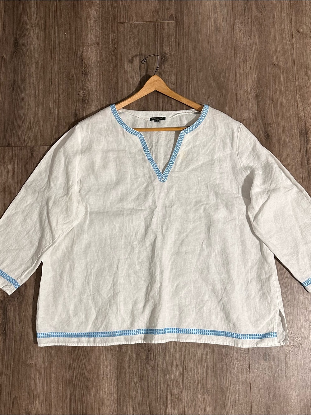 For Cynthia 100% Linen Tunic Top White & Light Blue Trim Embroidered